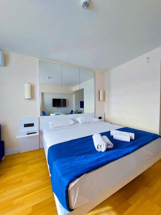 Orbi City In Batoumi Extérieur photo