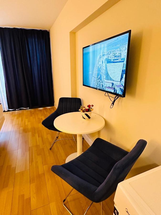 Orbi City In Batoumi Extérieur photo